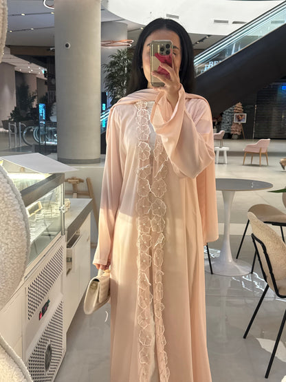 Pearl Fleur Abaya