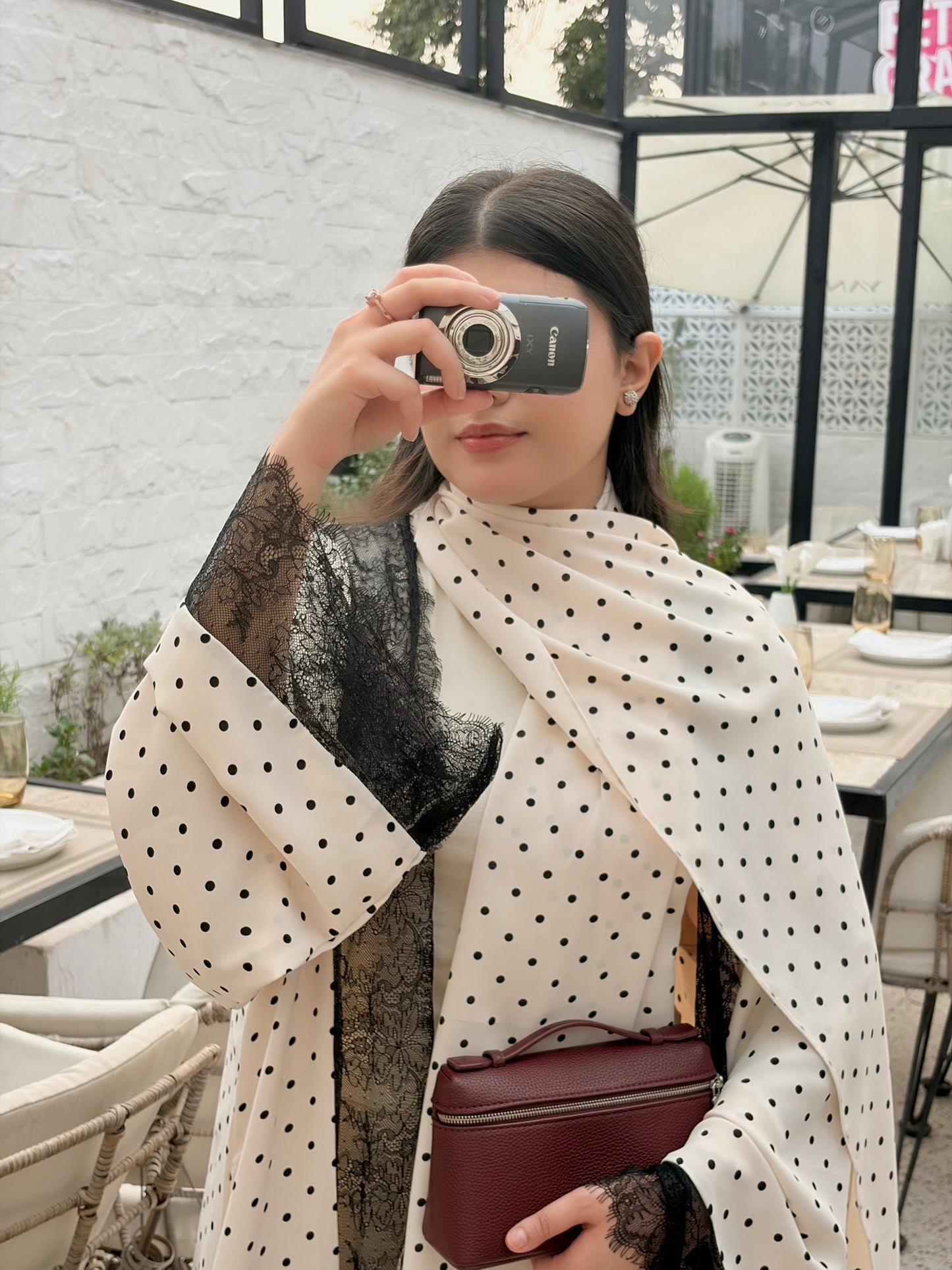 Polka Dentelle Abaya