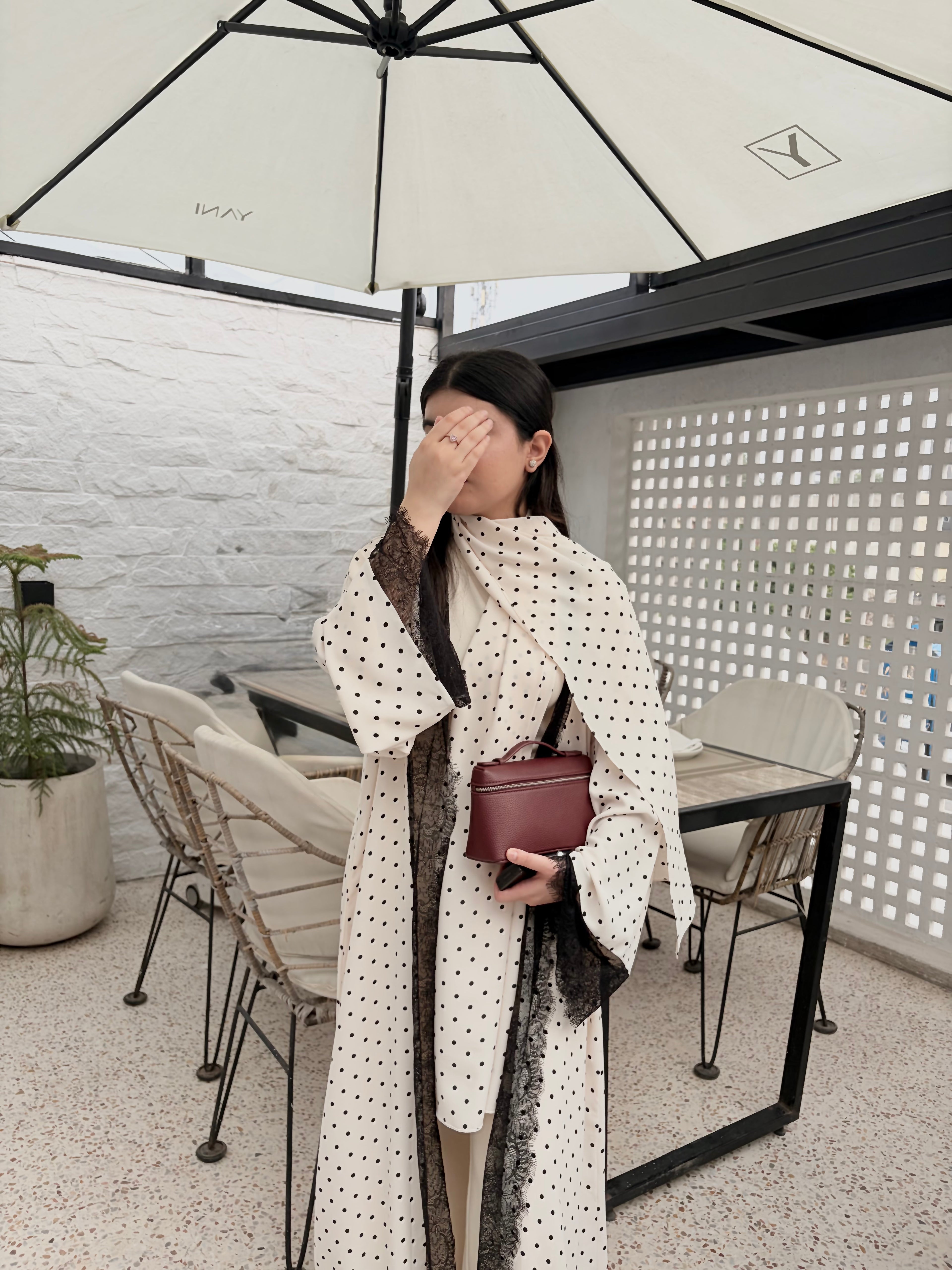 Polka Dentelle Abaya