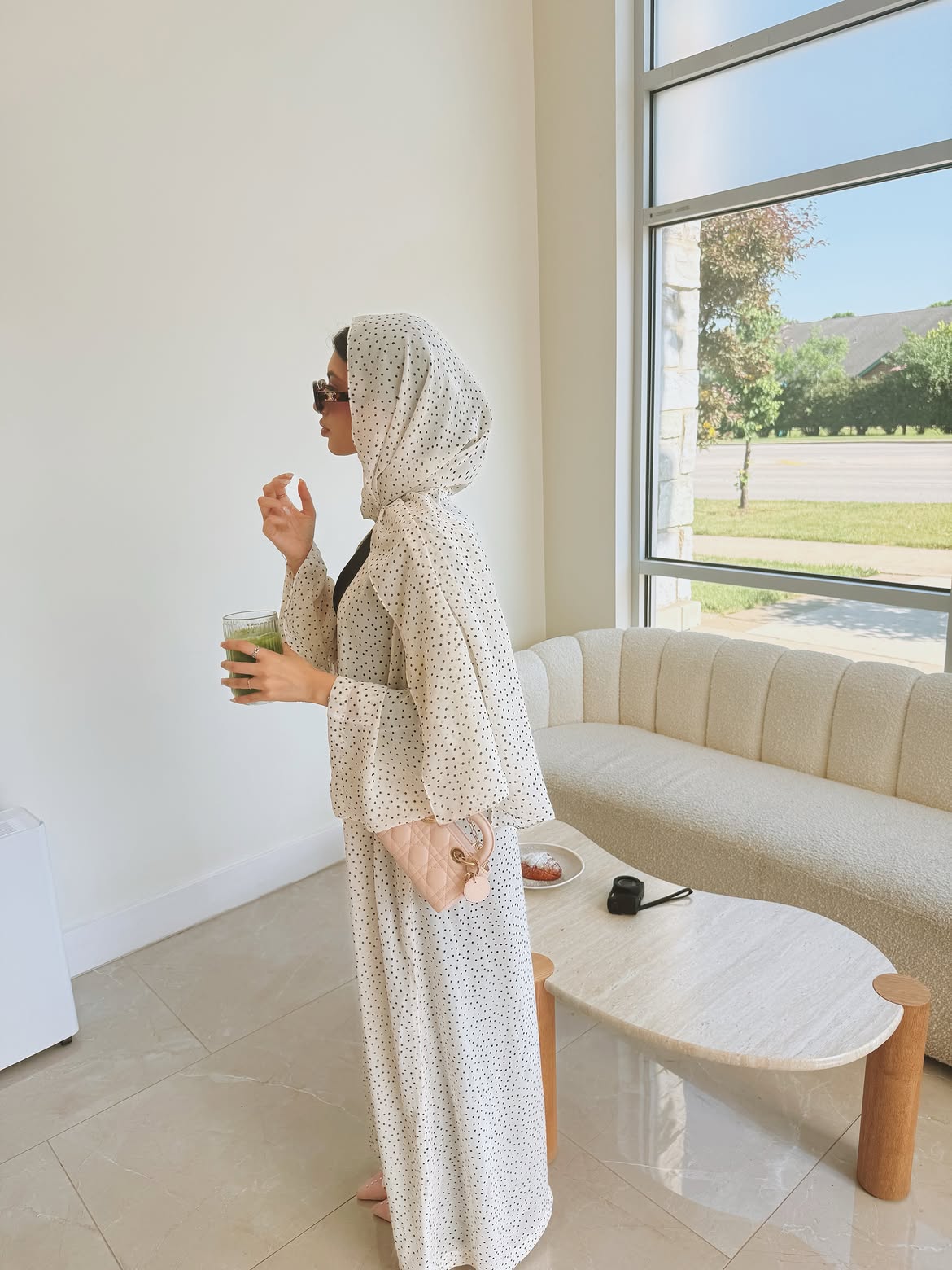 Luna Polka Abaya
