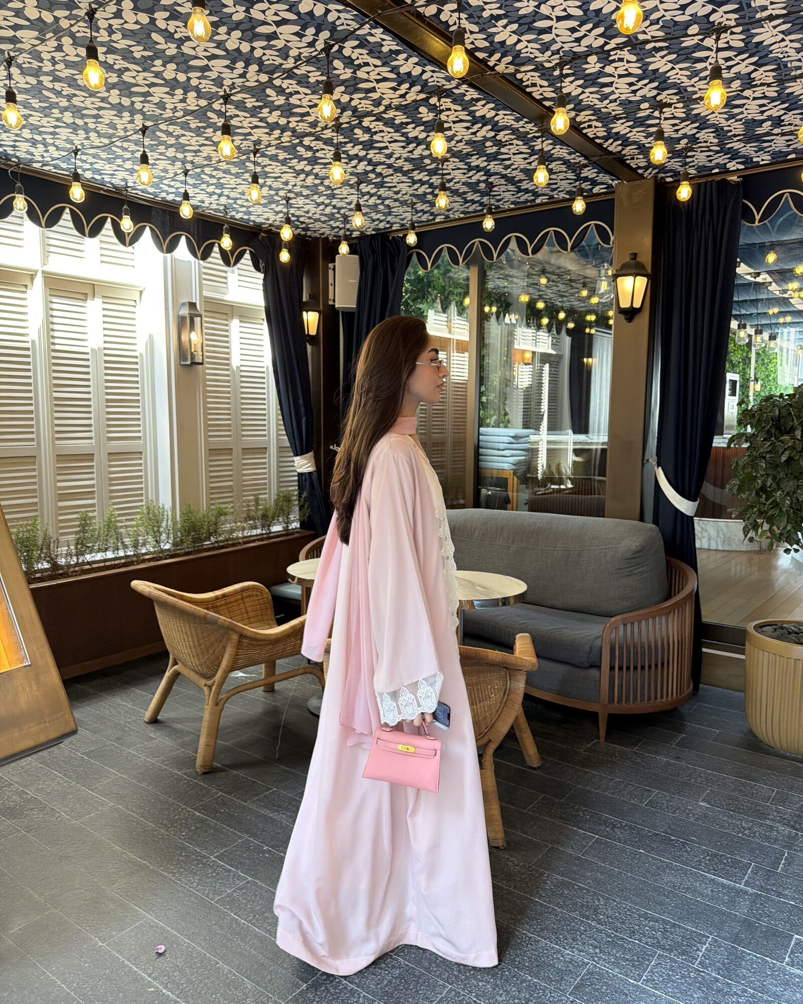 Rose Poudrée Abaya