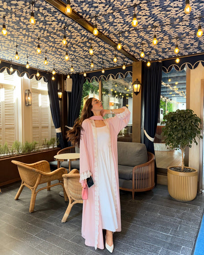 Rose Poudrée Abaya